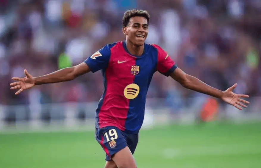 2015年11月：堪萨斯皇家队在第5场加时击败大都会，夺得时隔30年的世界大赛冠军。