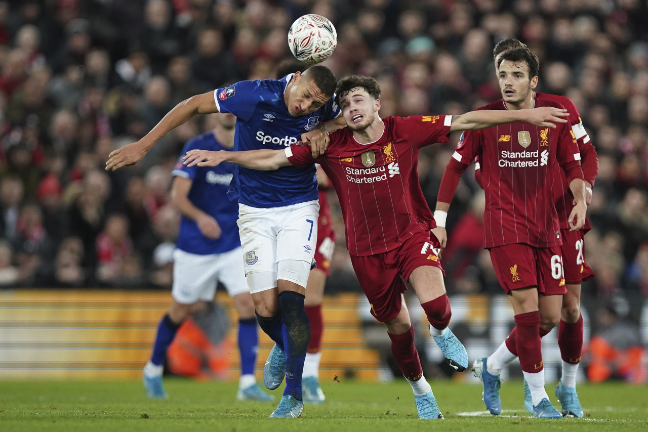 勒沃库森欧联杯10连胜，阿隆索率队剑指三冠王