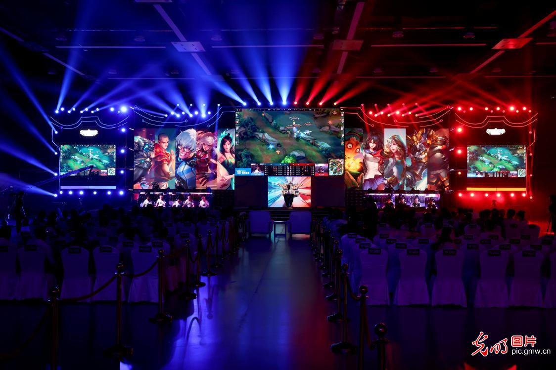 高强度的训 高强度的训